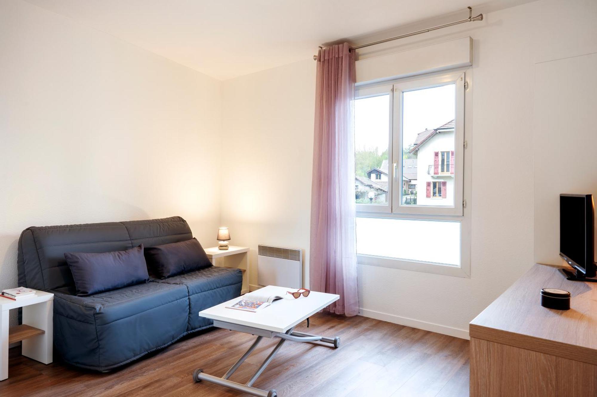 Sejours & Affaires Annecy Le Pont Neuf Aparthotel Cran-Gévrier Eksteriør bilde