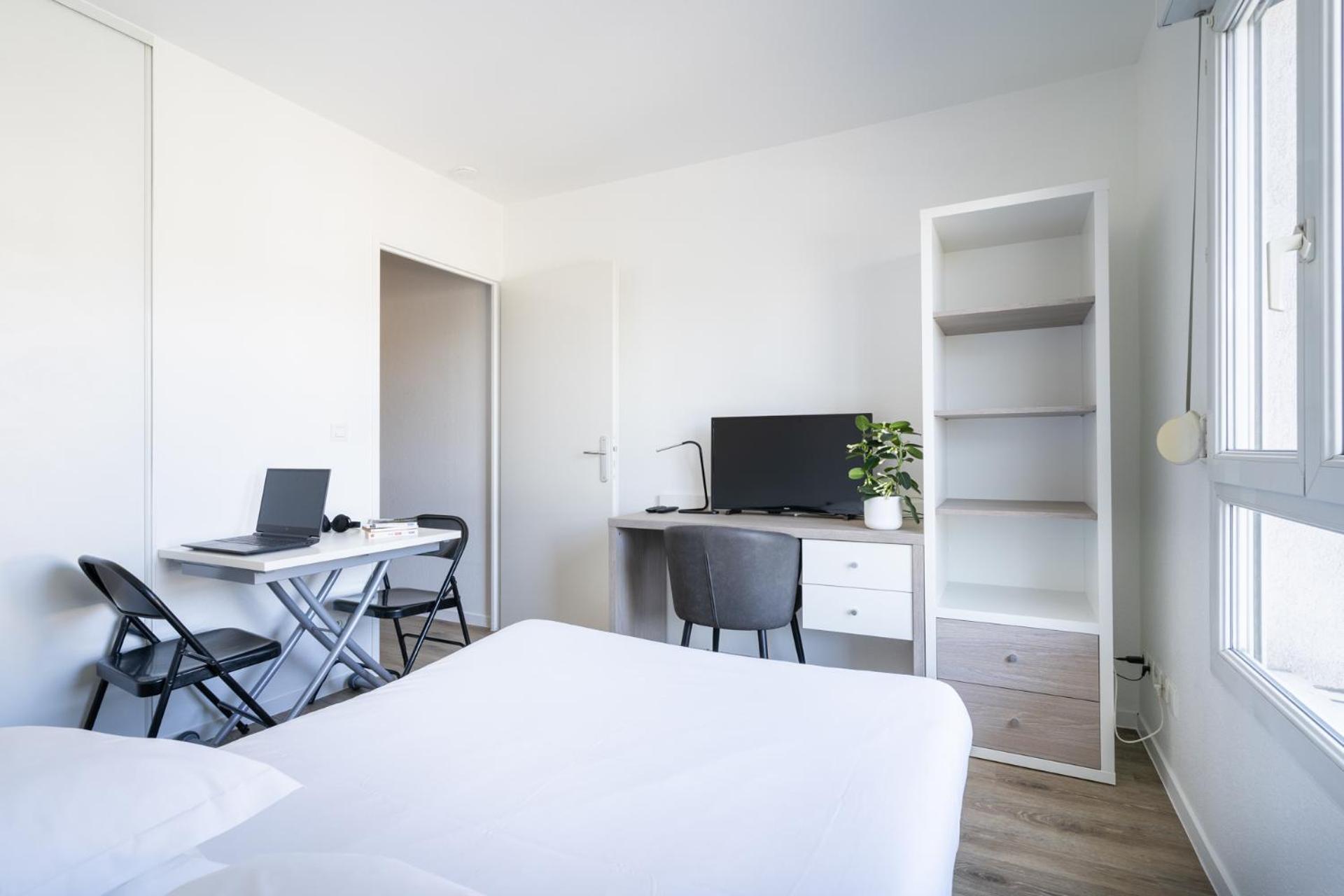 Sejours & Affaires Annecy Le Pont Neuf Aparthotel Cran-Gévrier Eksteriør bilde